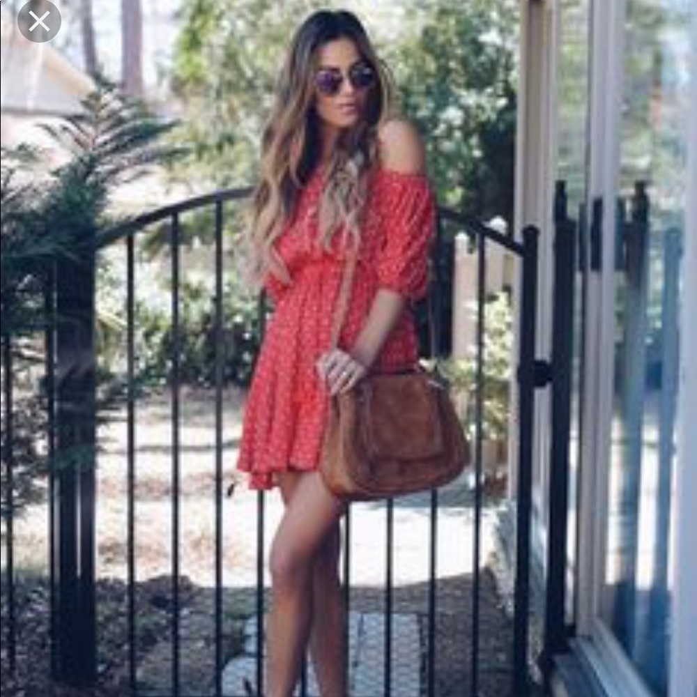Vici - Red Off-Shoulder Mini Dress